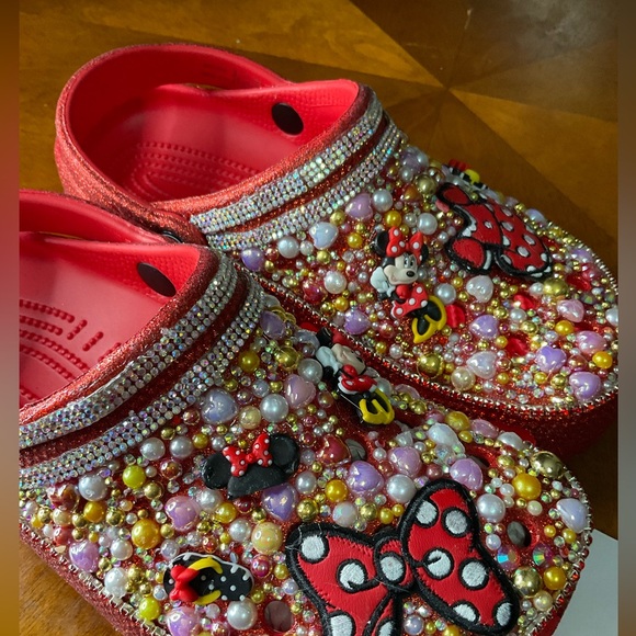 Custom crocs - Picture 2 of 5